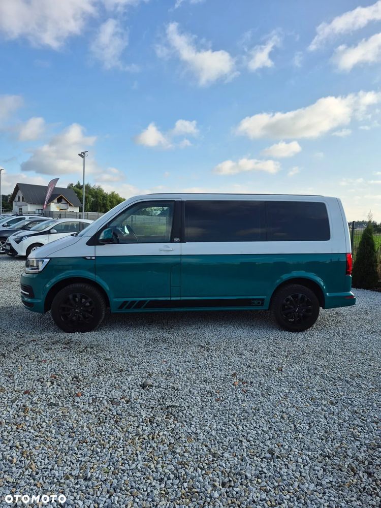 Volkswagen Caravelle - 12