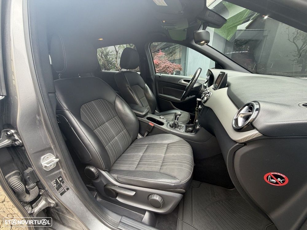 Mercedes-Benz B 180 CDI BlueEFFICIENCY - 15