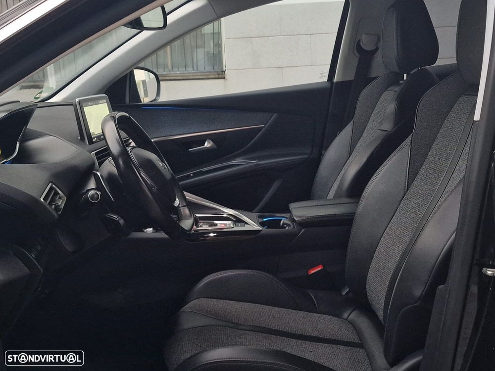 Peugeot 3008 PureTech 130 Stop & Start GPF EAT8 Allure - 10