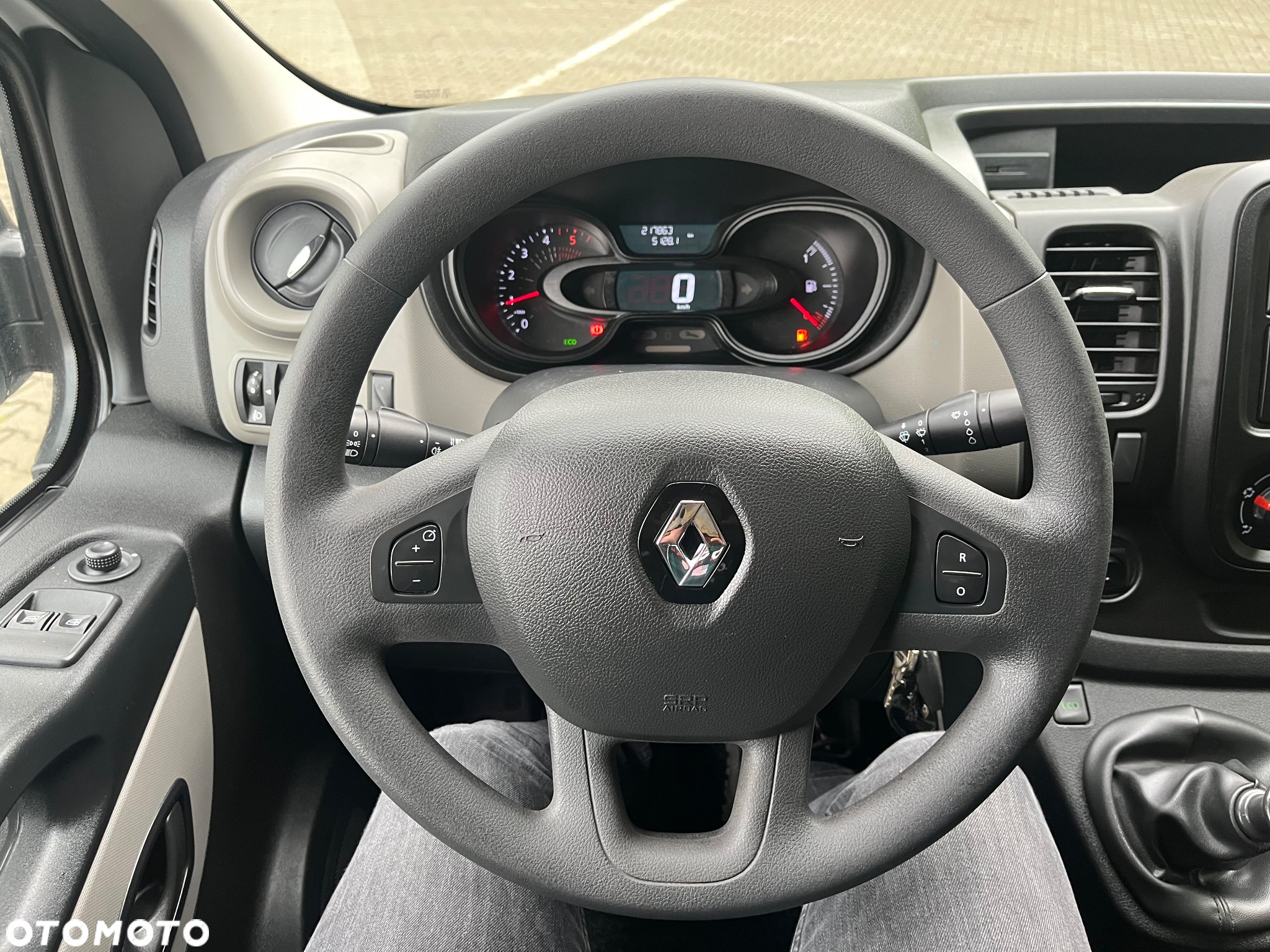 Renault trafic - 14