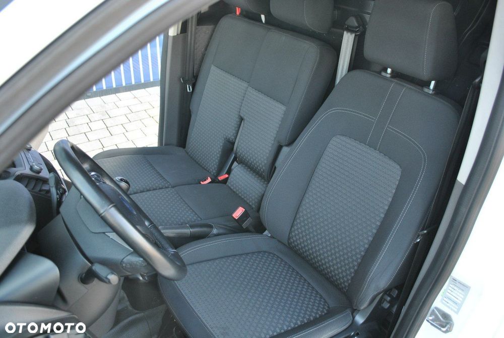 Ford Transit Connect Van Trend 230L2 1,5 EcoBlue 120KM - 18