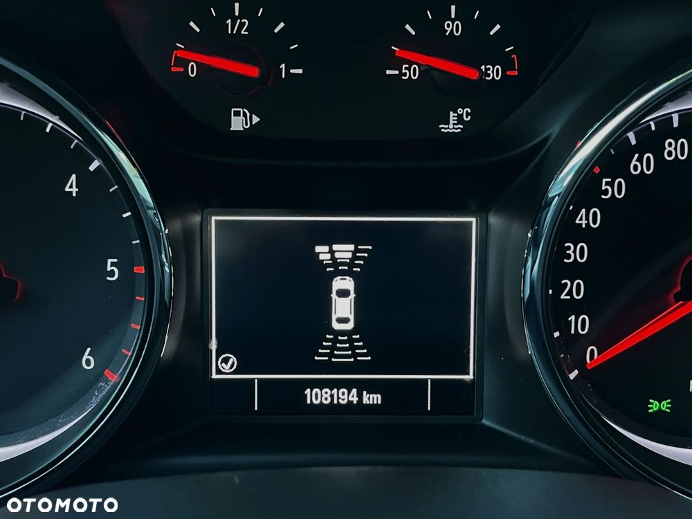 Opel Insignia 1.6 Innovation - 26