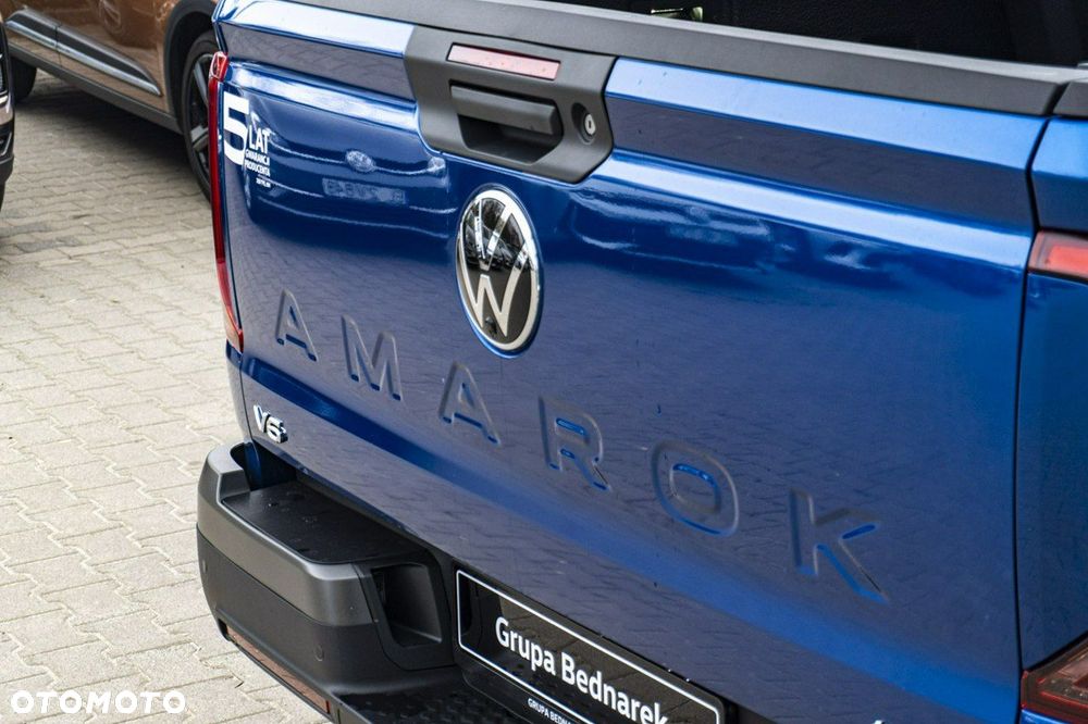 Volkswagen Amarok - 12