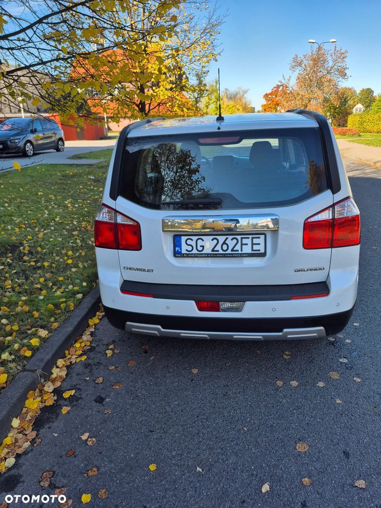 Chevrolet Orlando 2011 photo 2