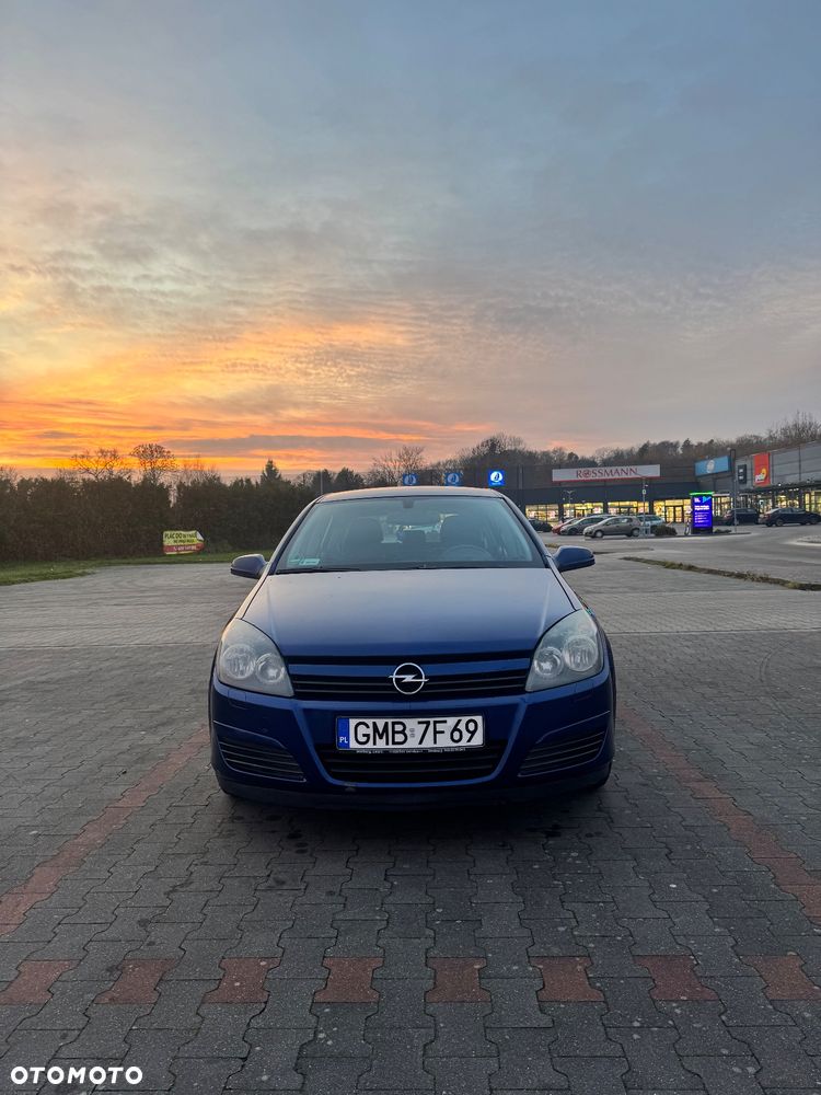 Opel Astra 1.6 - 9