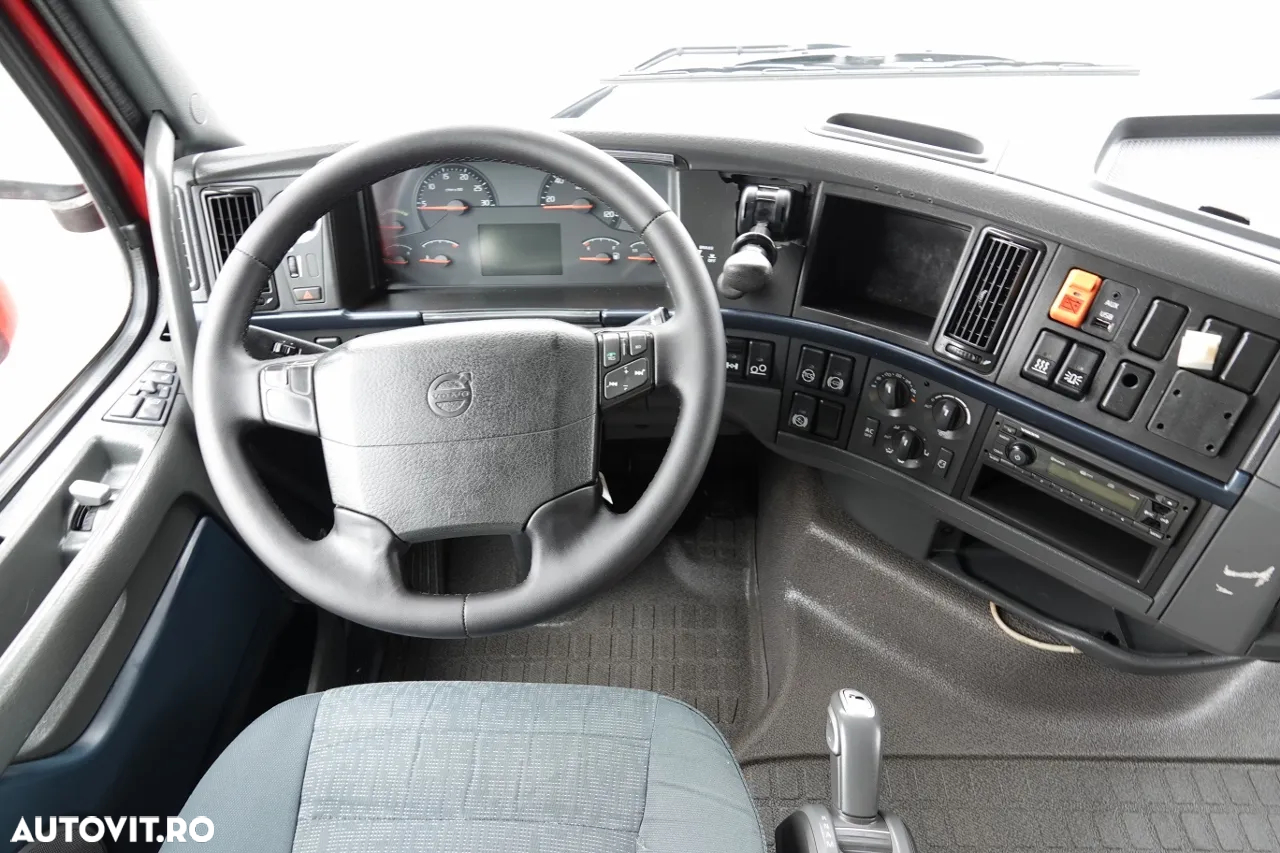 Volvo FH 500 / PUSHER / Tractor cu 3 axe / FULL ADR / RETARDER / AXIE DE RIDICARE ȘI DE DIRECȚIE / IMPORTAT - 29