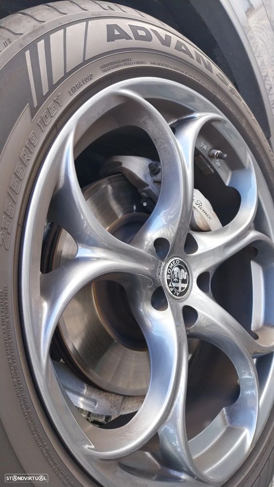 Alfa Romeo Stelvio 2.2 D Super AT8 - 4
