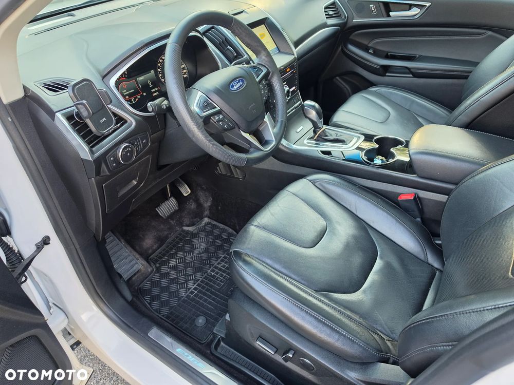 Ford Edge 2.0 TDCi Bi-Turbo 4x4 Titanium - 30