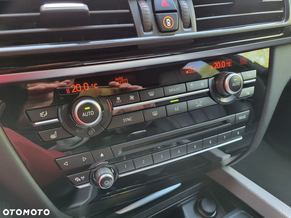 BMW X5 xDrive40d - 31