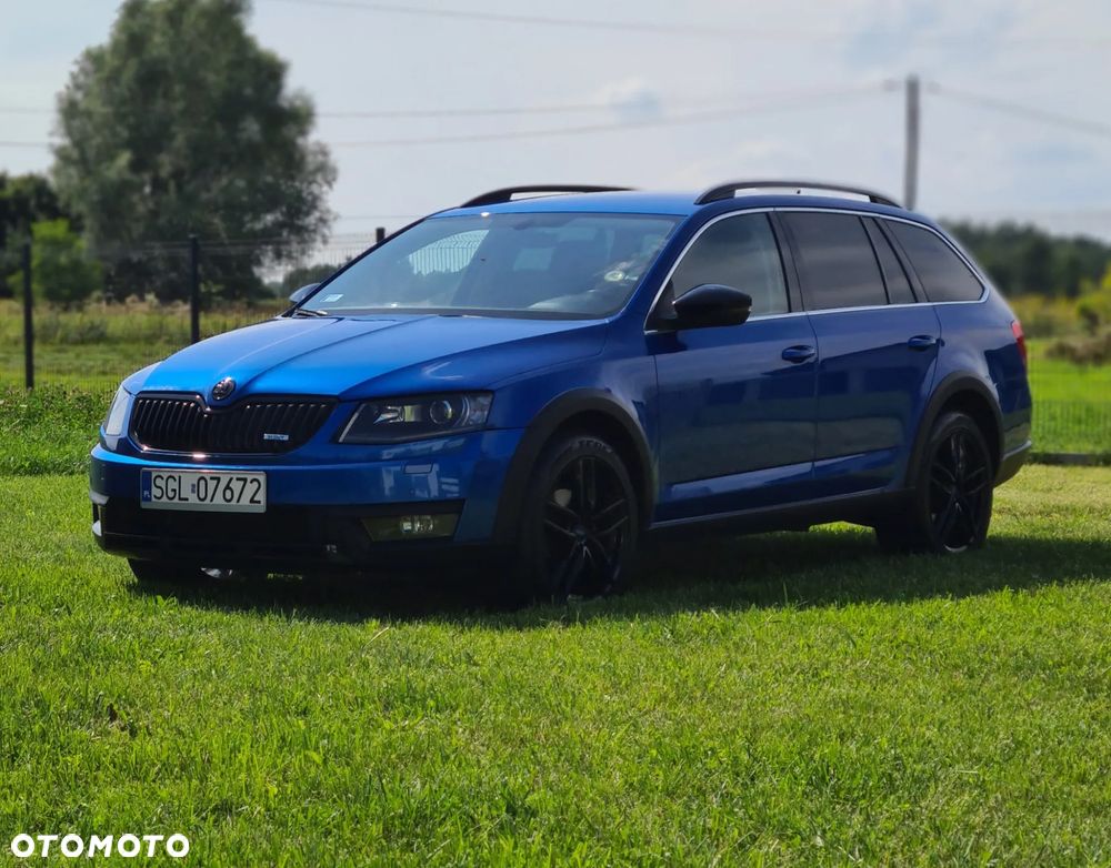 Skoda Octavia Scout 2.0 TDI 4x4 - 1