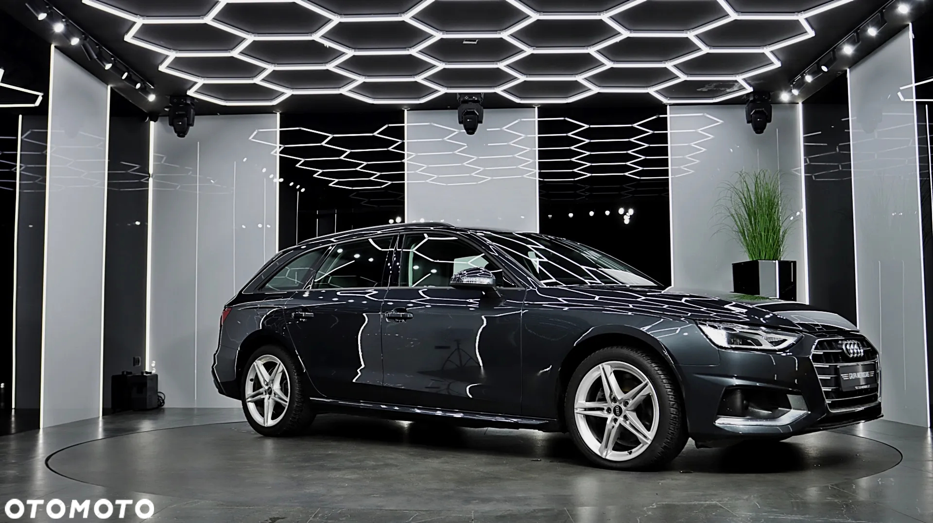 Audi A4 Avant 35 TDI S tronic advanced - 11