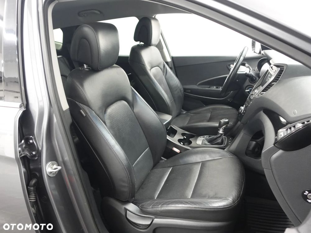 Hyundai Santa Fe 2.0 CRDI 2WD Style - 27