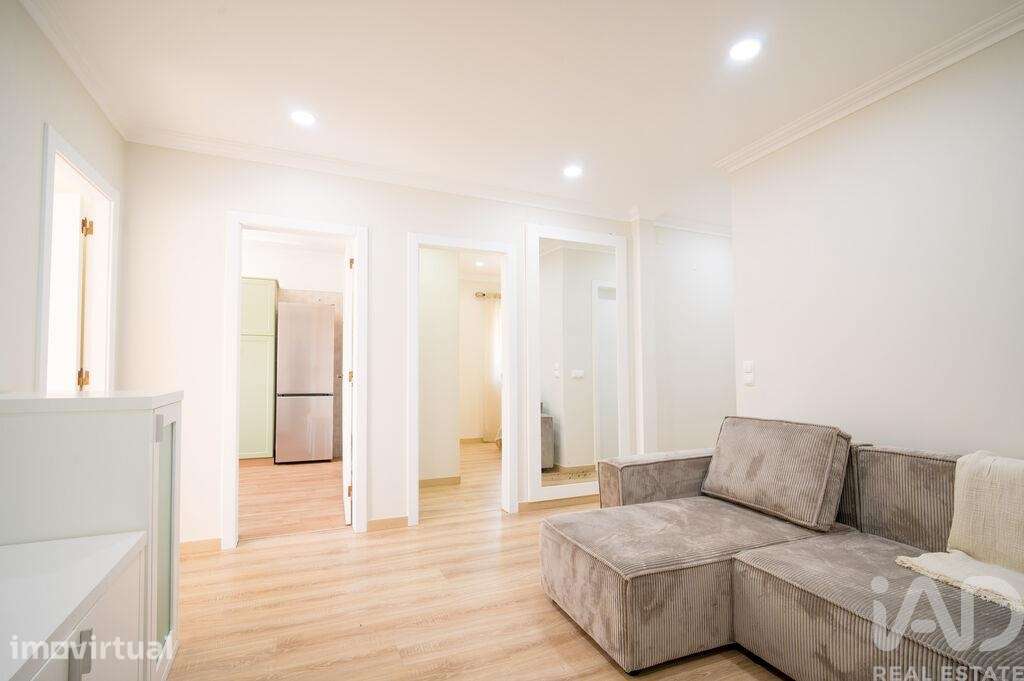 Apartamento T2 em Atouguia da Baleia de 60 m2 - Grande imagem: 2/22