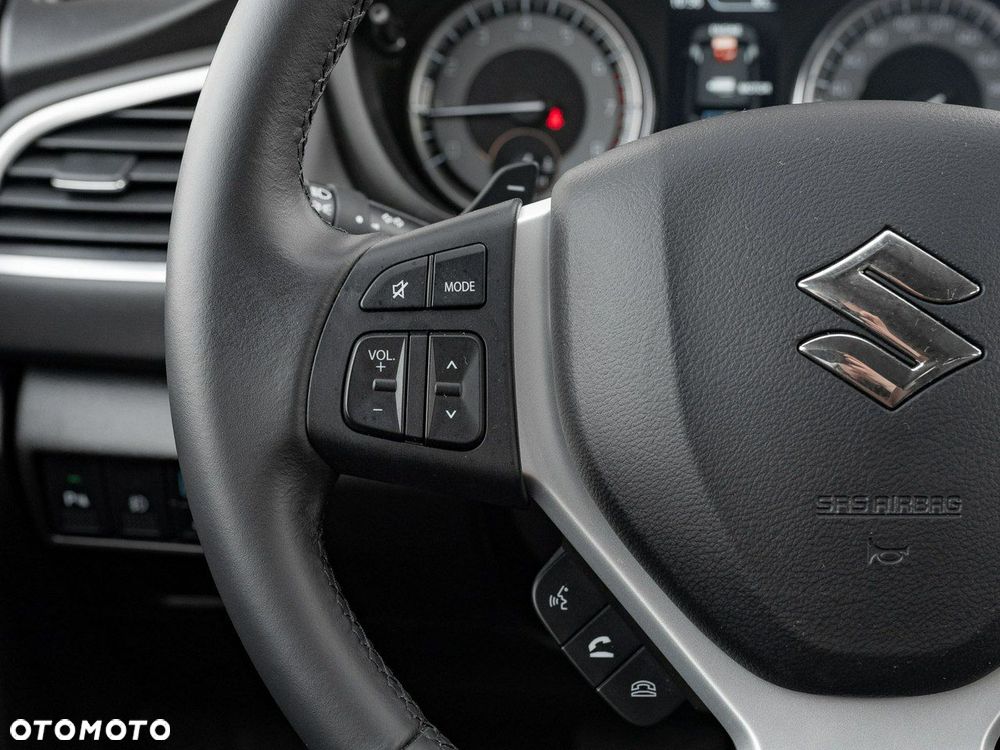 Suzuki S-Cross - 17