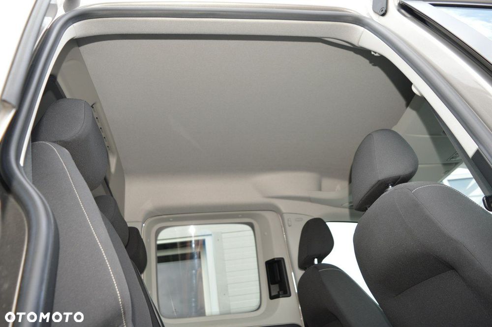 Volkswagen Caddy Maxi 2.0 TDI - 33