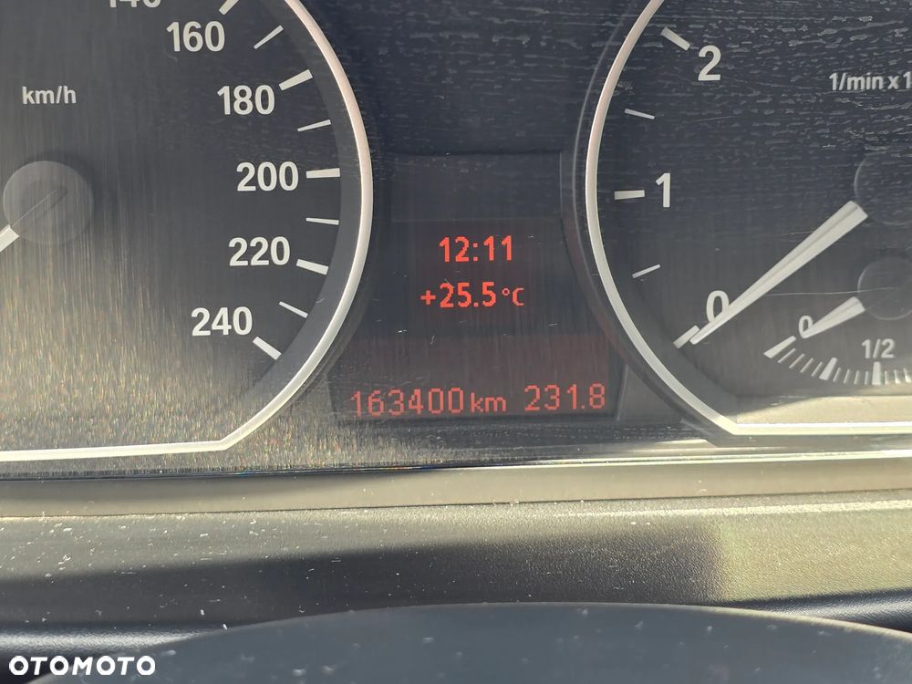 BMW Seria 1 116i - 12