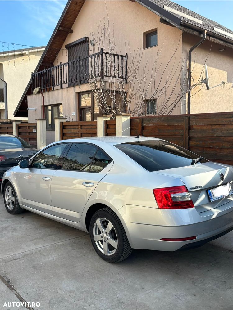 Skoda Octavia - 5