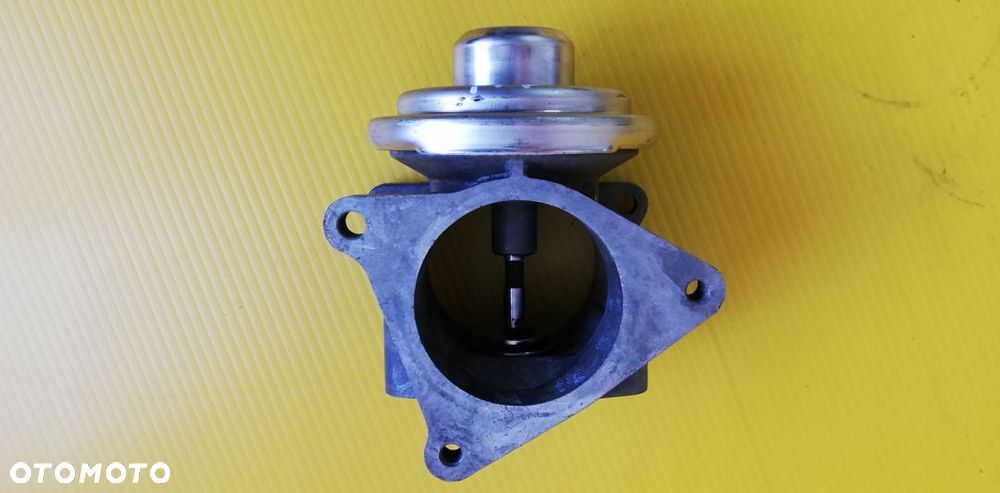 Zawór EGR 038131501AN 1,9TDI 2,0 BKD BXE BKP BKC - 4