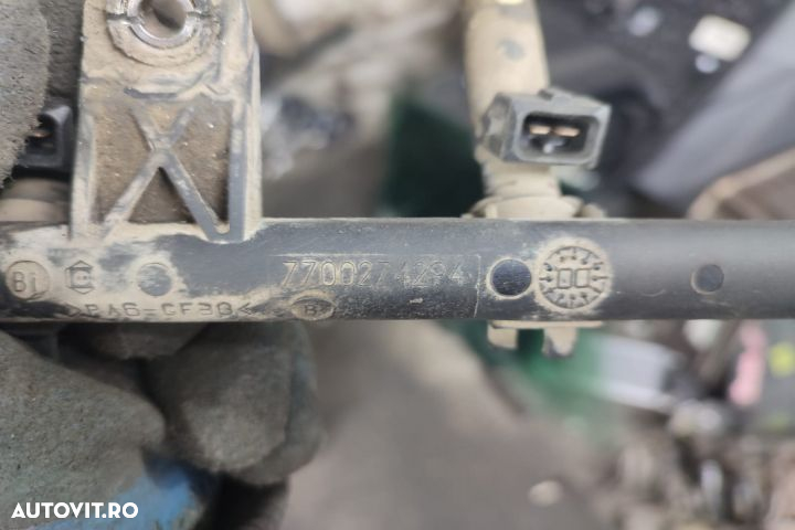Rampa injectoare 1.4 benzina 7700274294 Renault Megane 1 seria - 3
