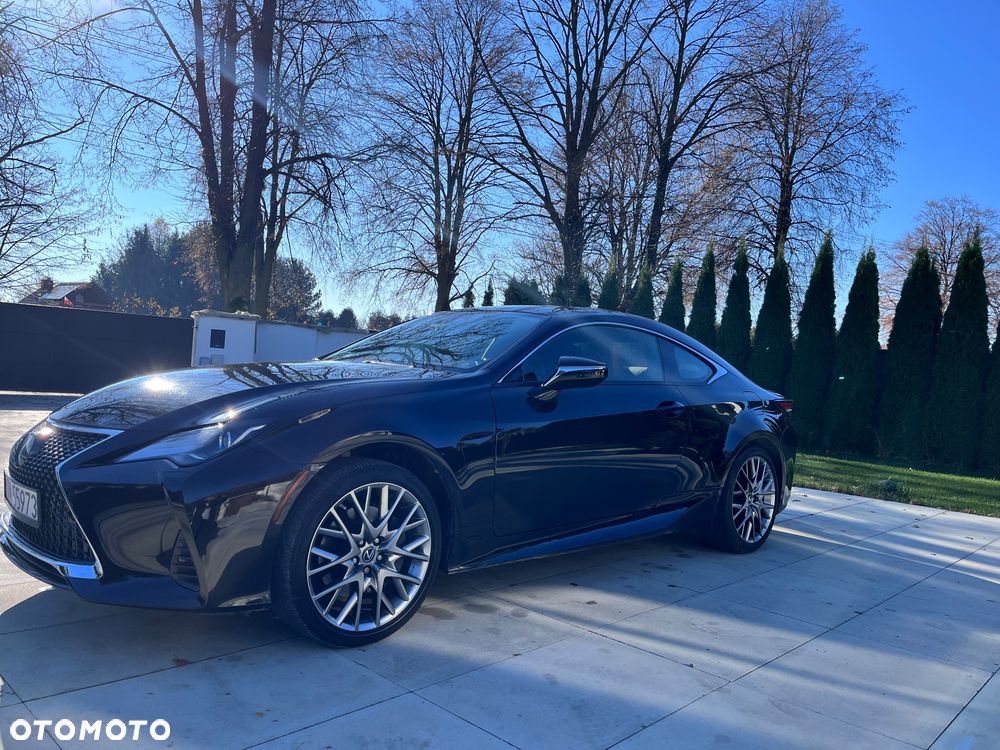 Lexus RC - 3