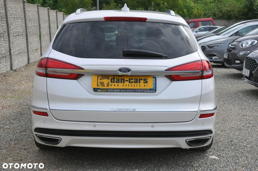 Ford Mondeo - 4