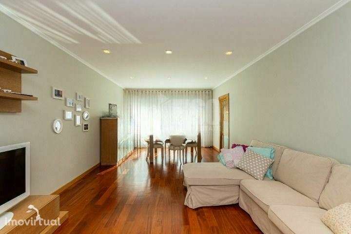 T4 C/TERRAÇO VIRADO A SUL VISTAS-MAR EM ESPINHO - Grande imagem: 4/19