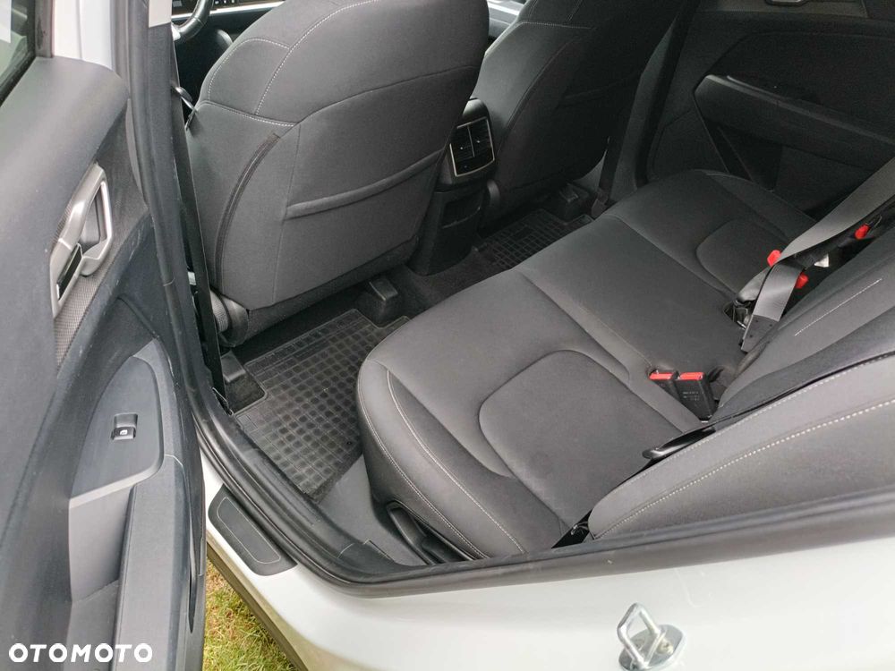 Kia Sportage - 8