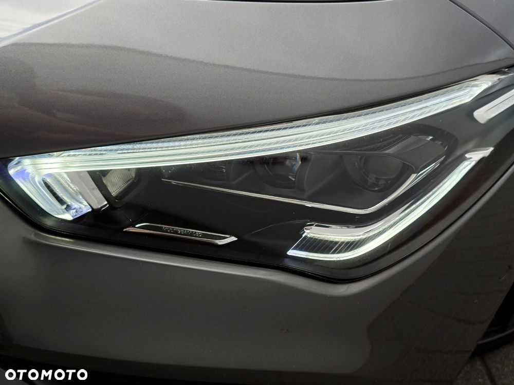 Mercedes-Benz CLA - 10