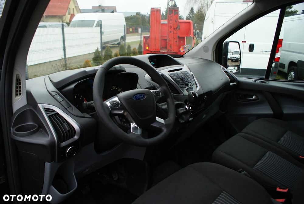 Ford Transit Custom - 9