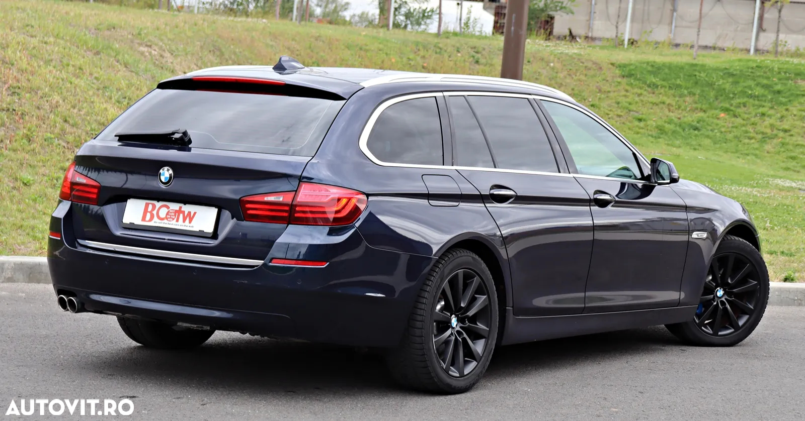 BMW Seria 5 525d xDrive AT - 10