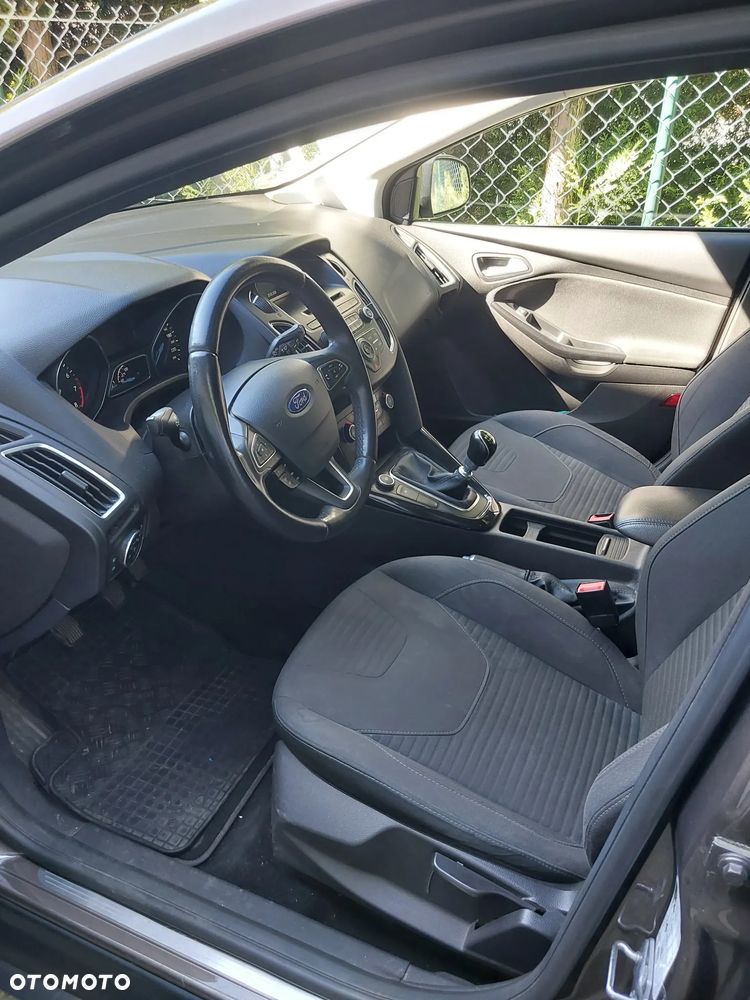 Ford Focus 1.0 EcoBoost Edition - 6