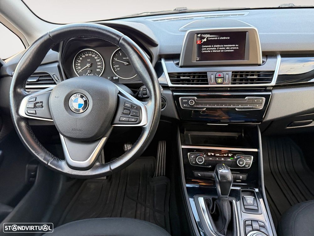 BMW 218 Active Tourer d Line Luxury Auto - 10