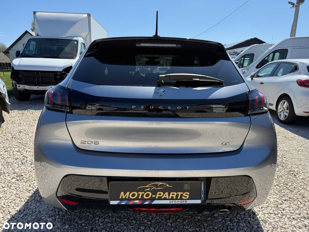 Peugeot 208 - 2