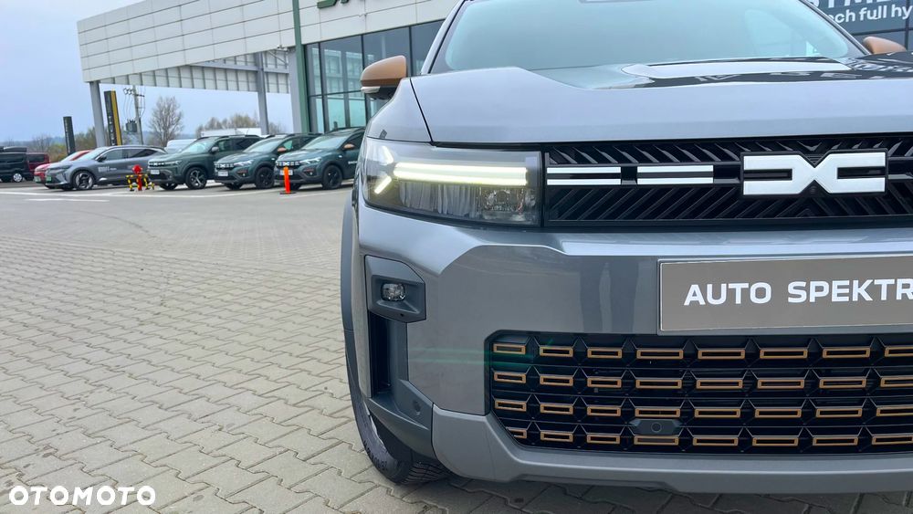 Dacia Bigster 1.2 TCe Hybrid-G 150 Extreme 4x4 - 7