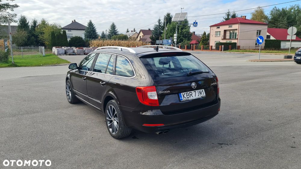 Skoda Superb 2.0 TDI Platinum DSG - 12