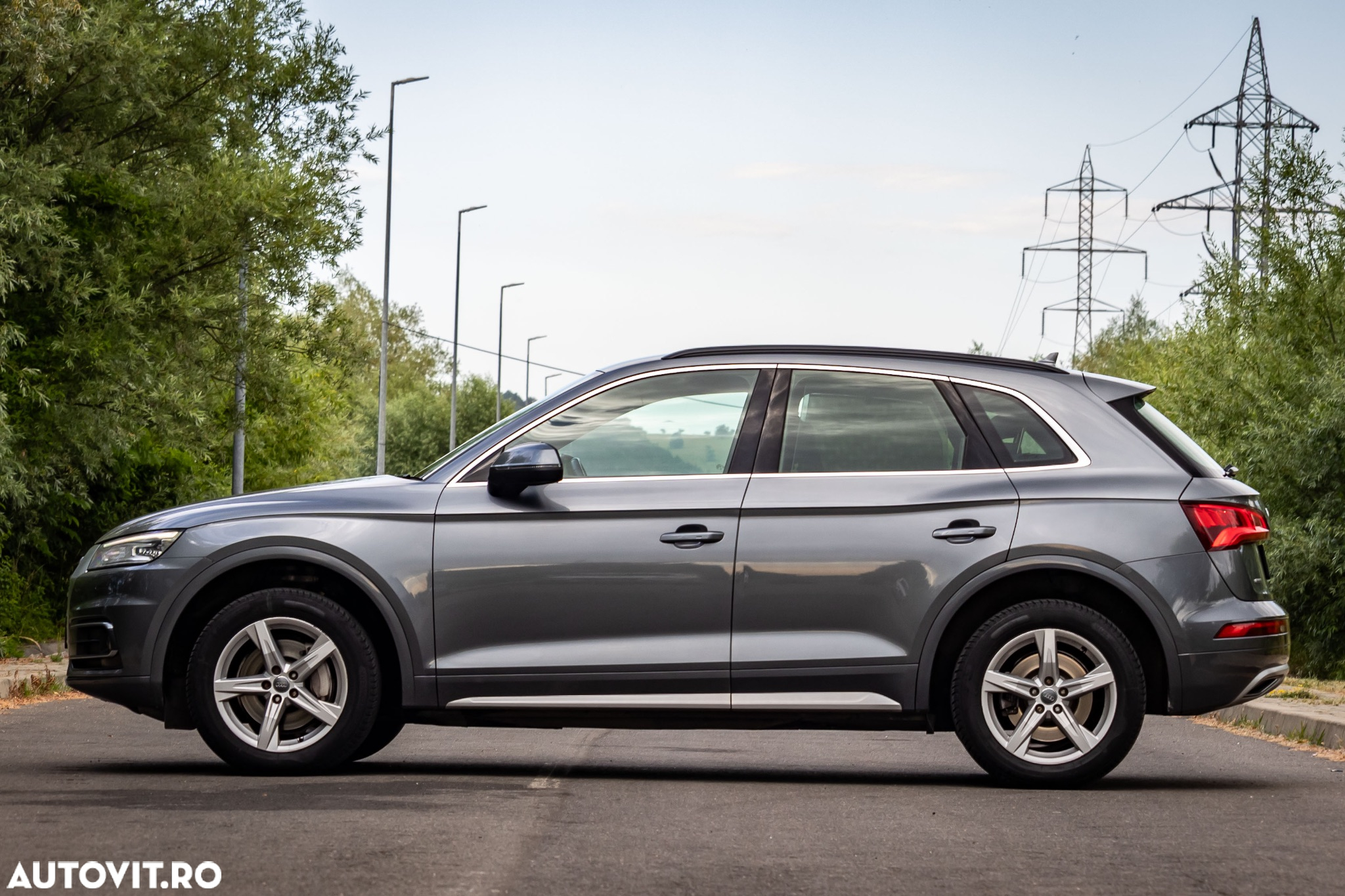 Audi Q5 2.0 40 TDI quattro S tronic Sport - 5