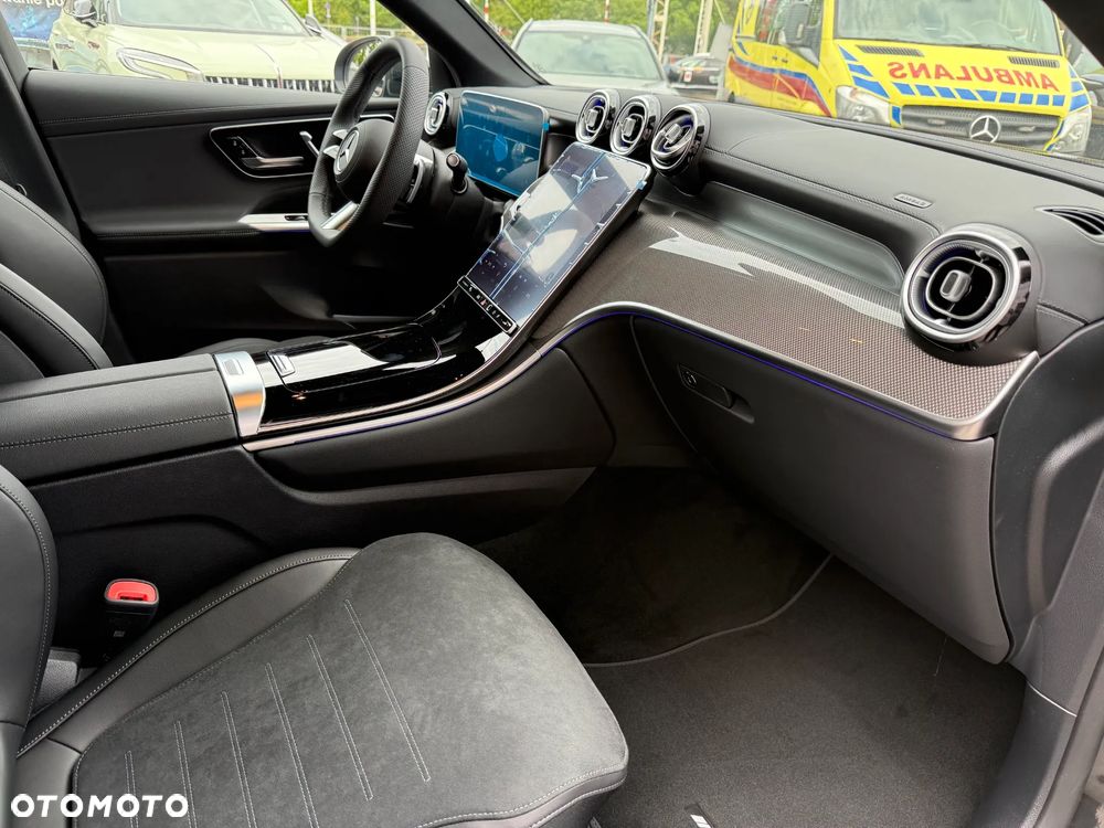 Mercedes-Benz GLC 200 mHEV 4-Matic AMG Line - 17