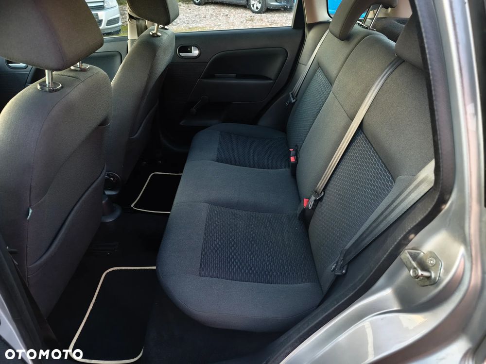 Ford Fiesta 1.3 Ghia - 16