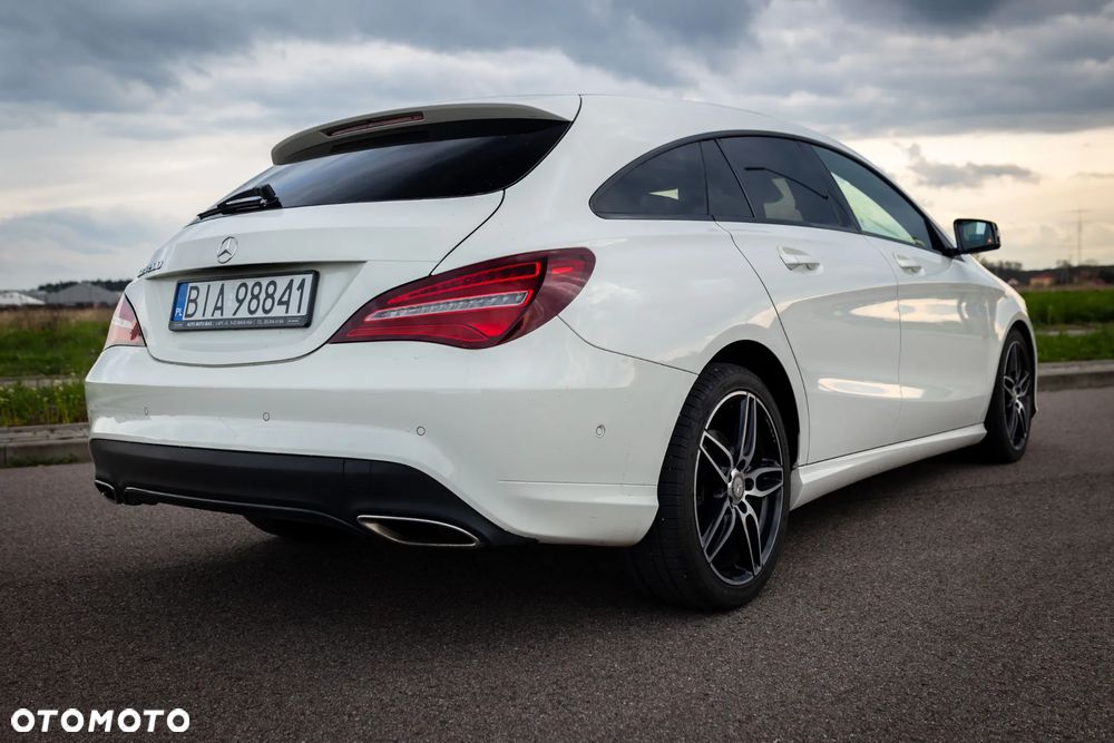 Mercedes-Benz CLA Shooting Brake 200 7G-DCT - 9