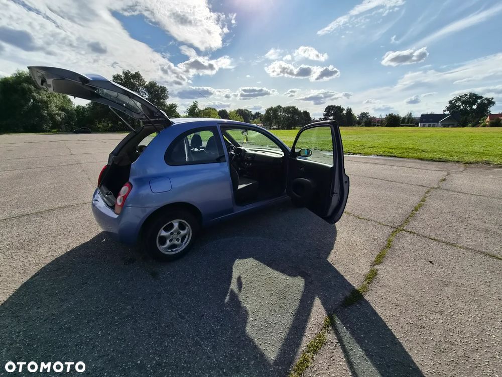 Nissan Micra 1.2 Visia + - 11