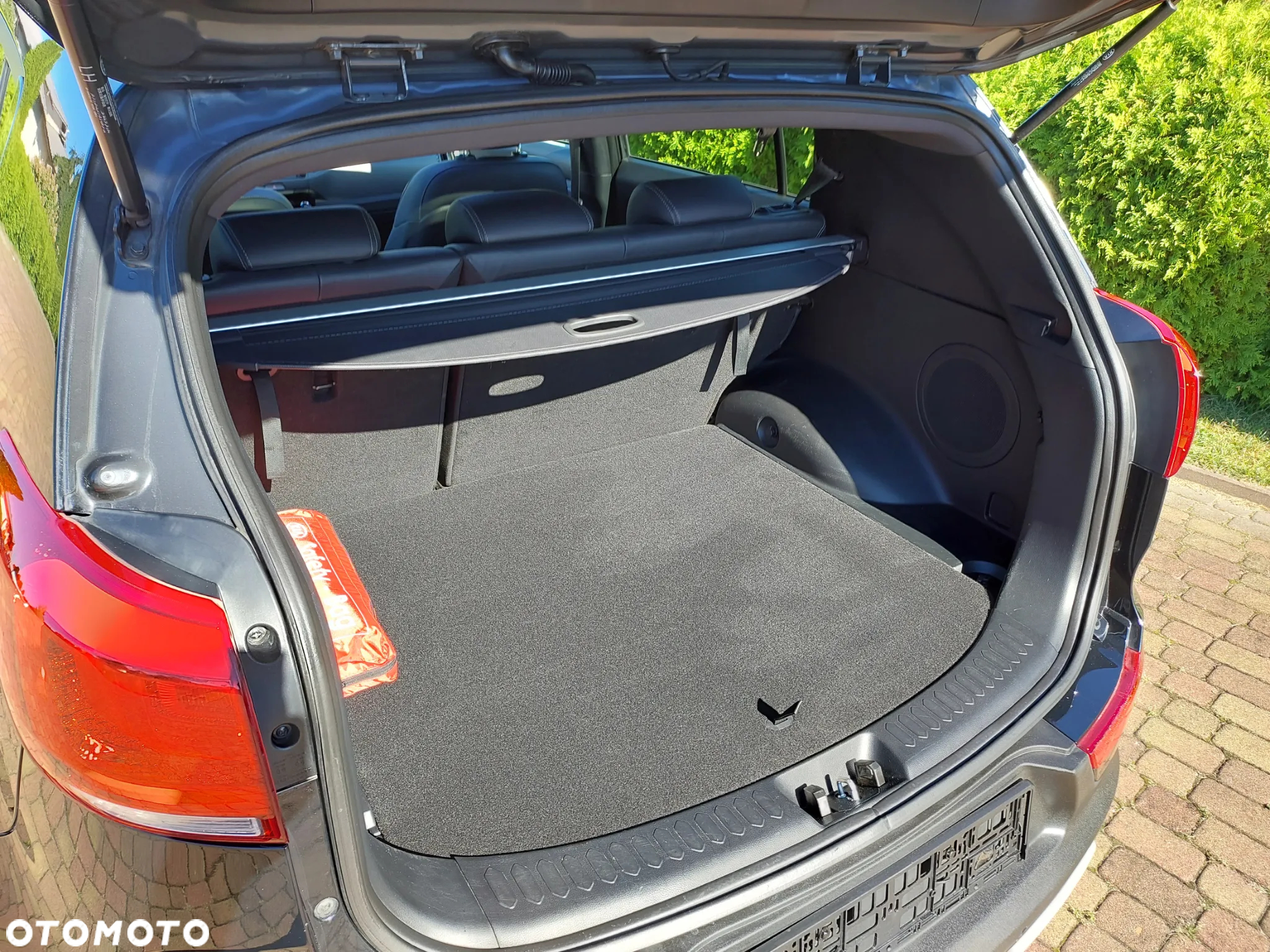 Kia Sportage 2.0 CRDI 184 4WD Automatik Fifa World Cup Edition - 24