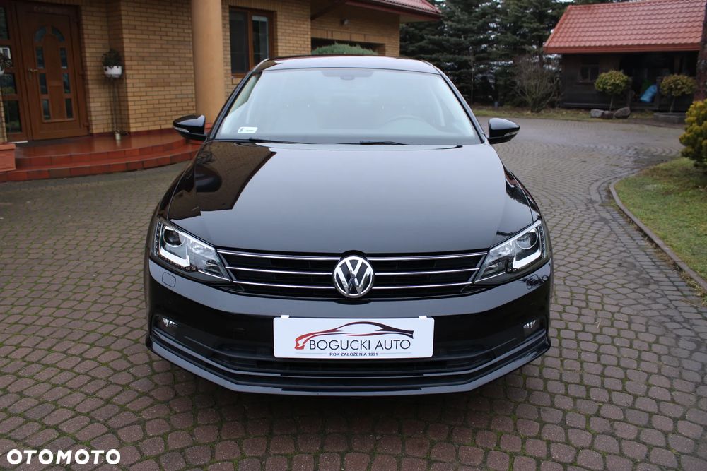 Volkswagen Jetta 1.4 TSI BMT Highline - 11