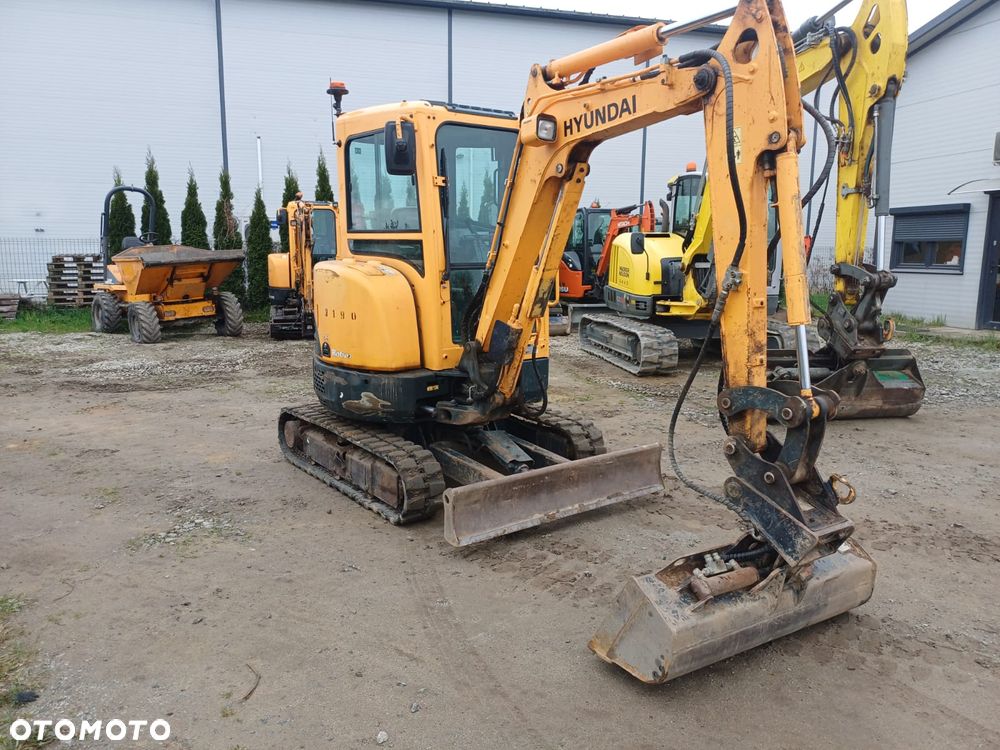 Hyundai R25 Z-9AK - 1