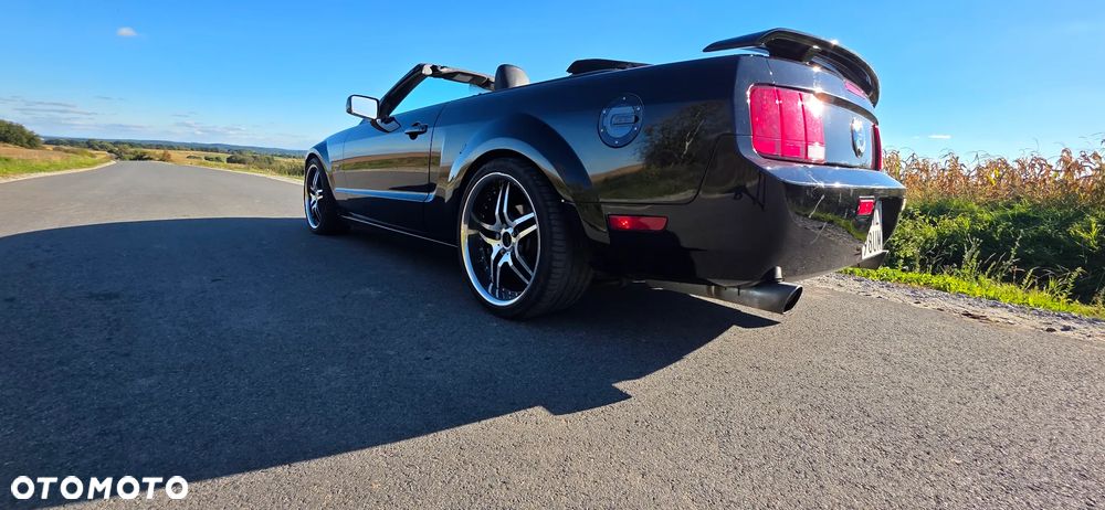 Ford Mustang - 14