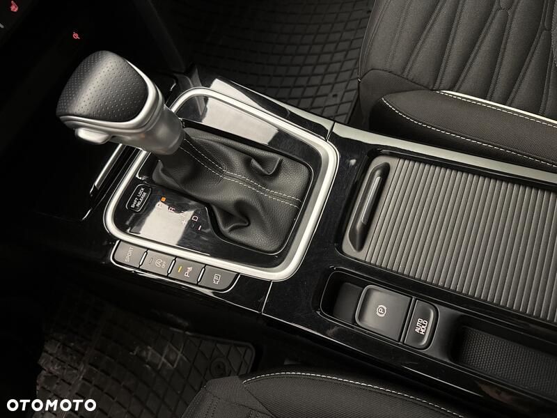 Kia Ceed 1.5 T-GDI GT-Line DCT - 18