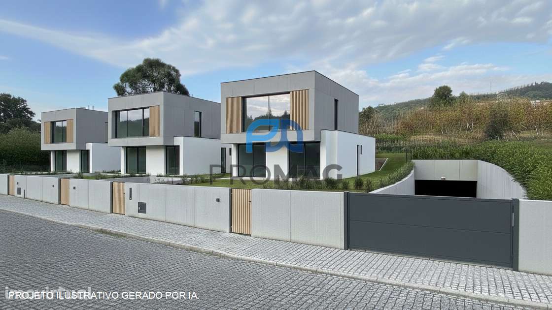 Terreno Urbanizável com 50m de Frente, com PIP 3 Moradias - Grande imagem: 2/25