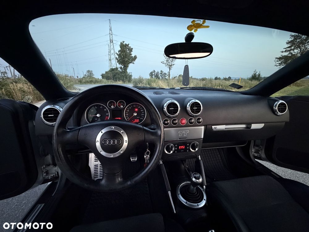 Audi TT Coupé - 4