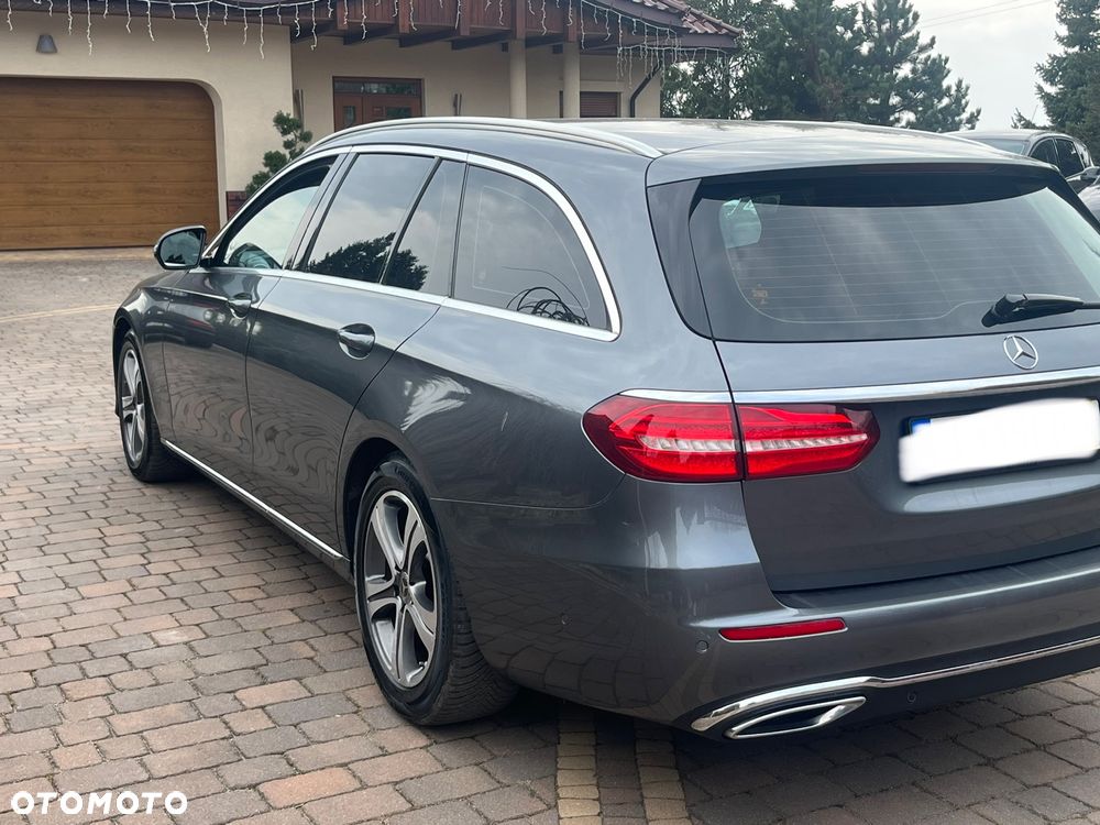 Mercedes-Benz Klasa E 220 d 9G-TRONIC Avantgarde - 3