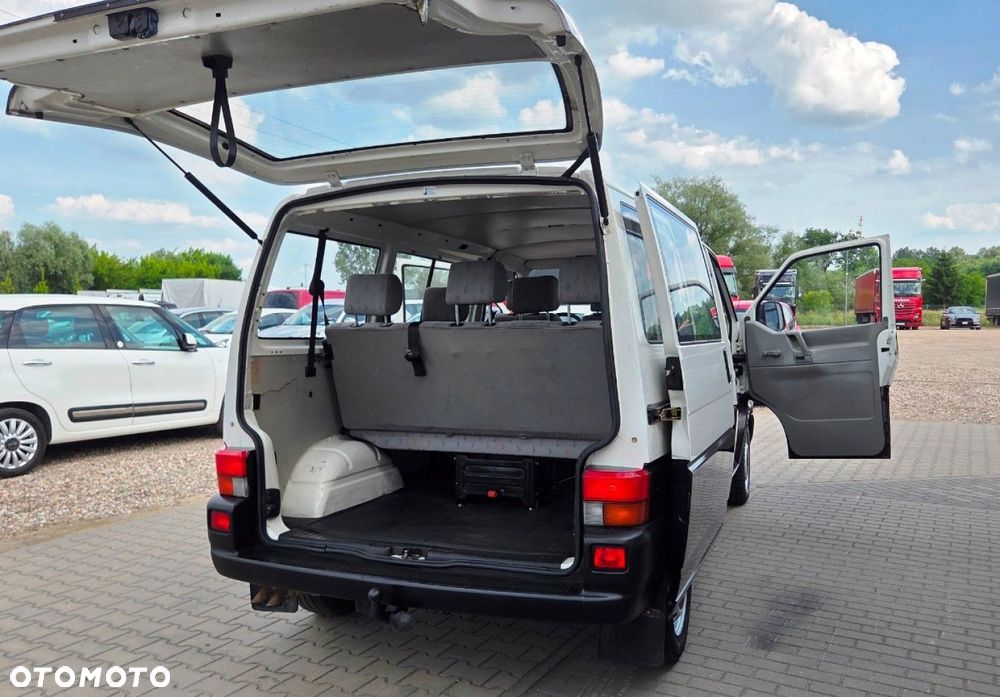 Volkswagen Transporter - 37