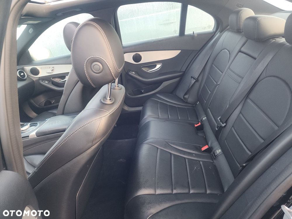 Mercedes-Benz Klasa C 300 9G-TRONIC Avantgarde - 10